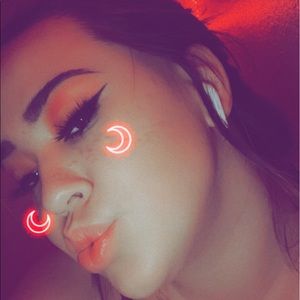 Meet your Posher, Erica